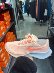 WMNS NIKE AIR ZOOM PEGASUS 37