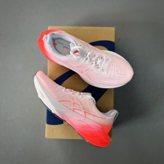 (WMNS) Asics Novablast 4 'White Sunrise Red'