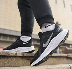 Nike Quest 4
