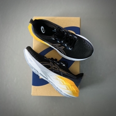 Asics Novablast 4 'Black Thunder Blue'