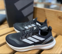adidas Giày Chạy Bộ Pureboost 5