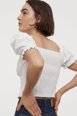 Áo blouse trắng tay bồng HM