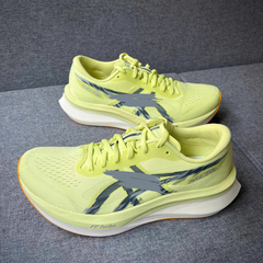 Asics Magic Speed 4