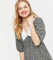 Váy hoa nhí cổ trắng New Look
