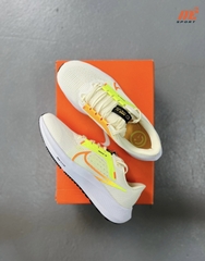 NIKE Air Zoom Pegasus 40