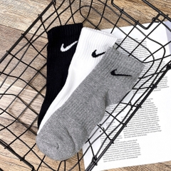 Set tất Nike 3 màu