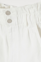 Quần short HM trắng
