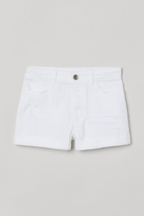 Quần short trắng HM