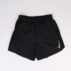 Quần short chạy Nike đen