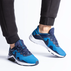 Nike Legend Essential 2