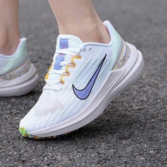 Nike Wmns Air Winflo 9 'White Cream'