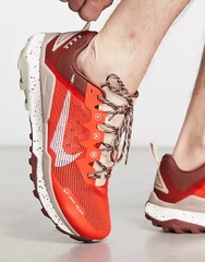 Nike REACT WILDHORSE 8