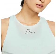 Nike Women's Dri-FIT ADV Run Division Tank