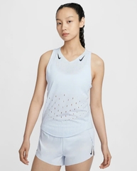 Nike top