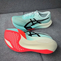 ASICS Metaspeed Sky Paris