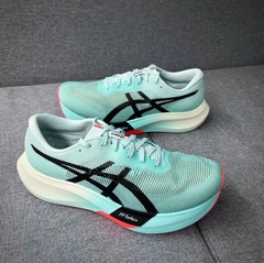 ASICS Metaspeed Sky Paris