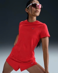 Nike top