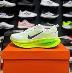 Nike Vomero 18