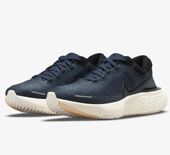 NIKE ZOOMX INVINCIBLE RUN FK