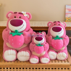 Gấu dâu Lotso ngồi ôm dâu