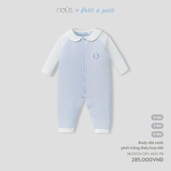 Nous Body dài xanh phối trắng thêu họa tiết 0,3M