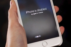 Cách nhận biết Hacker tìm cách tống tiền iPhone của bạn