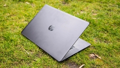 ( Bảo hành 24 tháng )HP Zbook Studio G3 Laptop chuyên đồ họa ( mới 98%-99%)