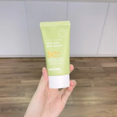 Kem Chống Nắng Rau Má Dành Cho Da Dầu Mụn Nhạy Cảm PRETTYSKIN Jeju Cica SPF50+ PA++++ 50ml