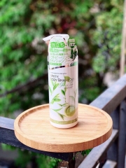Sữa Tắm Trắng Da Manis Hương Trà Xanh Nội Địa Nhật Bản 450ml