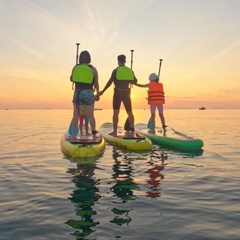 Tour Chèo SUP Bình Minh Trên Biển