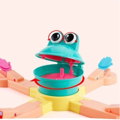 Ếch điện ăn côn trùng , game gia đình giải trí vui nhộn, Hạn chế được việc sự dụng điện thoại
