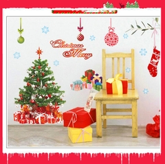 Decal trang trí giáng sinh noel -Cây thông Noel  túi quà và dòng chữ Merry Christmas AY226A decalforchristmas