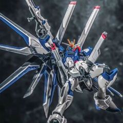 Mô hình Robot Gundam Gunpla Rising Freedom HG 1/144 Chất liệu nhựa siêu đẹp