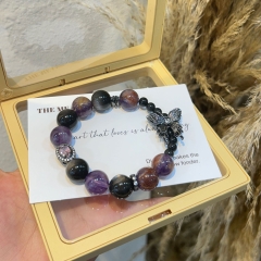 Vòng tay đá tự nhiên Thạch Anh Tím charm hình con Bướm Cao Cấp TS117240