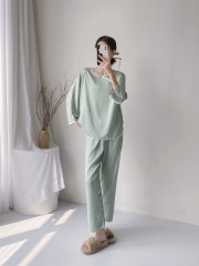 Bộ đồ ngủ dài tay quần dài cổ tròn, lụa băng, phong cách Giang Nam XINY DN108250
