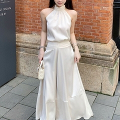 Đầm cổ yếm không tay phong cách tiểu thư xu hướng bán chạy Xuân Hè D313240