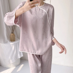 Bộ đồ ngủ dài tay quần dài cổ tròn, lụa băng, phong cách Giang Nam XINY DN108250