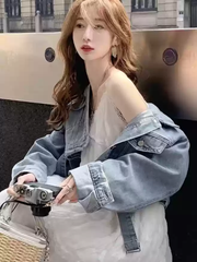 Set áo khoác denim váy yếm phong cách kỳ nghỉ siêu tiên ngọt ngào trẻ trung mùa xuân 2025 D149250