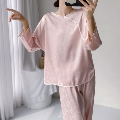 Bộ đồ ngủ dài tay quần dài cổ tròn, lụa băng, phong cách Giang Nam XINY DN108250