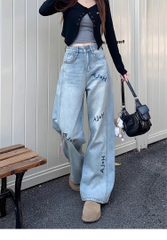 Quần Jean Nữ Size Lớn Thêu Chữ, Dáng Suông Rộng, Cạp Cao, Che Khuyết Điểm Cho Dáng Quả Lê, Thoải Mái Thanh Lịch QJ059250