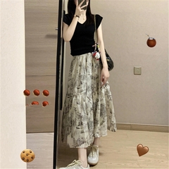 Set áo đen chân váy midi họa tiết đen trắng phong cách hợp thời trang D225240