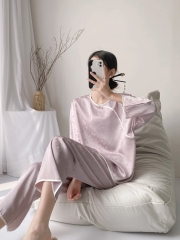 Bộ đồ ngủ dài tay quần dài cổ tròn, lụa băng, phong cách Giang Nam XINY DN108250