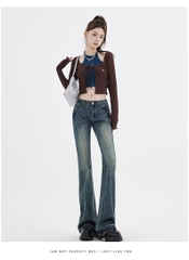 Quần jeans ống loe cạp trễ cổ điển phong cách Mỹ thêu họa tiết QJ030250