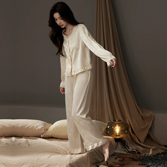 Bộ Đồ Ngủ Pijama Nữ Lụa Băng Dệt Hoa Văn Bướm Kiểu Pháp - Áo Cổ Tròn Viền Ren Dài Tay Phối Quần Dài, Trắng Sữa