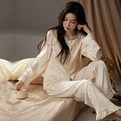 Bộ Đồ Ngủ Pijama Nữ Lụa Băng Dệt Hoa Văn Bướm Kiểu Pháp - Áo Cổ Tròn Viền Ren Dài Tay Phối Quần Dài, Trắng Sữa