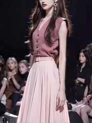 Set bộ Hồng áo ghile sát nách phối chân váy tương phản phong cách Hàn Quốc xu hướng D371240