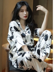 Đồ ngủ Pijama lụa băng  tay lỡ hàng hiệu họa tiết hoa hồng trắng đen DN423240