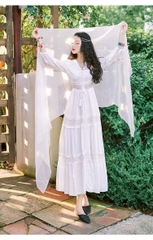 Đầm trắng dài phong cách boho du mục trong trẻo đi chơi du lịch xu hướng xuân hè 2024 hot D107240