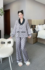 Đồ ngủ Pijama hàng hiệu form dài lụa cao cấp hottrent Ghi họa tiết GG DN124240
