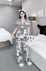 Đồ ngủ Pijama hàng hiệu form dài lụa cao cấp hottrent Trắng họa tiết Thủy Mạch DN135240